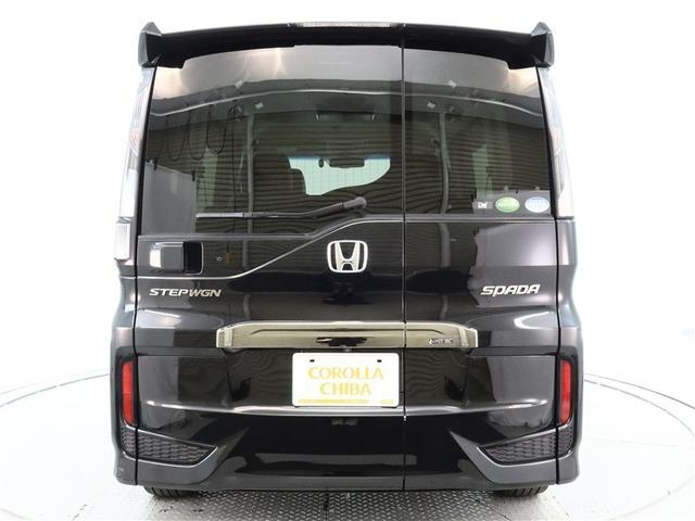 ステップワゴンスパーダ スパーダ・クールスピリット　１年間走行無制限保証　ペダル踏み間違い　衝突回避被害軽減　車線逸脱警報機能　メモリナビ　フルセグＴＶ　バックカメラ　パノラミックモニタ　後席用モニター　ドライブレコーダー　ＥＴＣ　クルーズコントロール（4枚目）