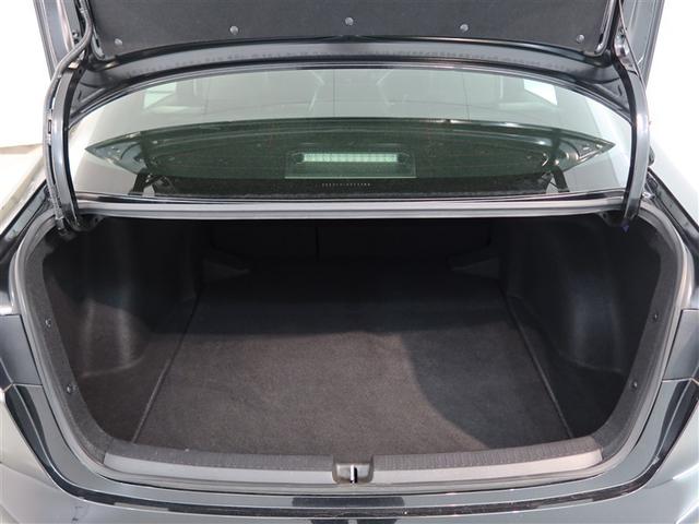 カローラ ダブルバイビー　１年間走行無制限保証　ペダル踏み間違い　衝突回避被害軽減　車線逸脱警報機能　メモリナビ　バックカメラ　ＥＴＣ　クルーズコントロール　ＬＥＤヘッドライト　ＤＶＤ再生　　オートエアコン　ブラインドモニタ（13枚目）