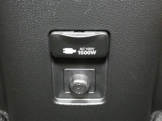 アクア Ｚ　メモリーナビ　バックカメラ　衝突被害軽減システム　ＥＴＣ　ＬＥＤヘッドランプ　ワンオーナー　ＤＶＤ再生　ミュージックプレイヤー接続可　記録簿　安全装備　オートクルーズコントロール　電動シート　ＣＤ（6枚目）