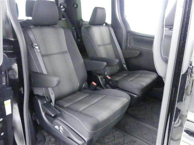 ヴォクシー ＺＳ　煌　フルセグ　メモリーナビ　バックカメラ　衝突被害軽減システム　ＥＴＣ　両側電動スライド　ＬＥＤヘッドランプ　３列シート　ウオークスルー　ワンオーナー　ＤＶＤ再生　記録簿　乗車定員７人　ナビ＆ＴＶ　ＣＤ（11枚目）