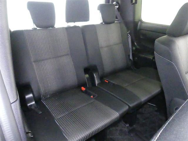 ヴォクシー ＺＳ　煌　フルセグ　メモリーナビ　バックカメラ　衝突被害軽減システム　ＥＴＣ　両側電動スライド　ＬＥＤヘッドランプ　３列シート　ウオークスルー　ワンオーナー　ＤＶＤ再生　記録簿　乗車定員７人　ナビ＆ＴＶ　ＣＤ（12枚目）