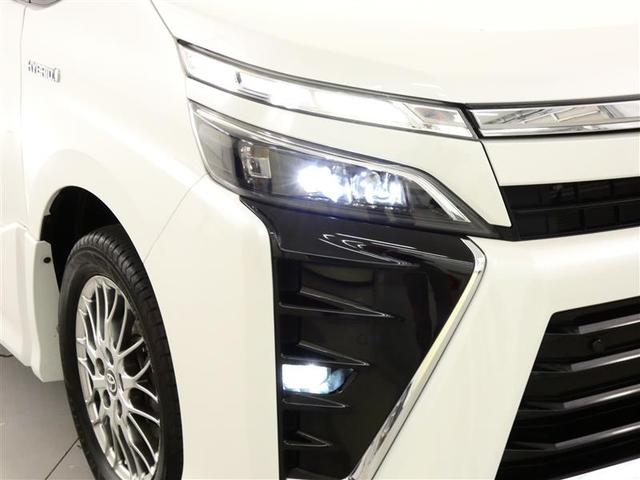 ヴォクシー ハイブリッドＺＳ　煌ＩＩ　フルセグ　メモリーナビ　後席モニター　バックカメラ　ドラレコ　衝突被害軽減システム　ＥＴＣ　両側電動スライド　ＬＥＤヘッドランプ　３列シート　ＤＶＤ再生　記録簿　乗車定員７人　安全装備　ナビ＆ＴＶ（30枚目）