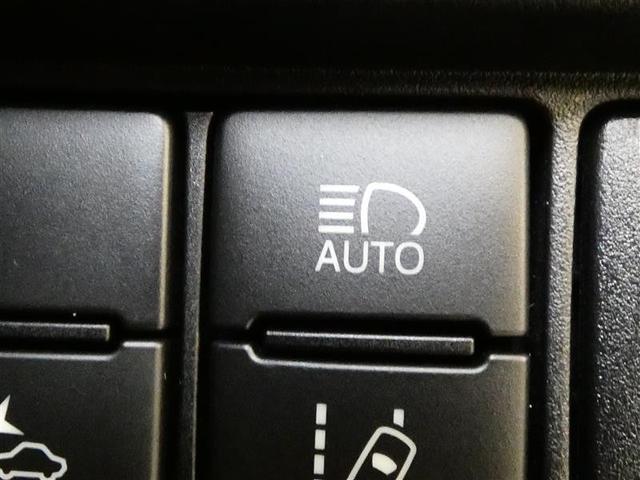 ヴォクシー ZS 煌III フルセグ メモリーナビ 後席モニター バックカメラ 衝突被害軽減システム ETC 両側電動スライド LEDヘッドランプ 3列シート ウオークスルー DVD再生 記録簿 乗車定員7人 ナビ&TV CD(23枚目)