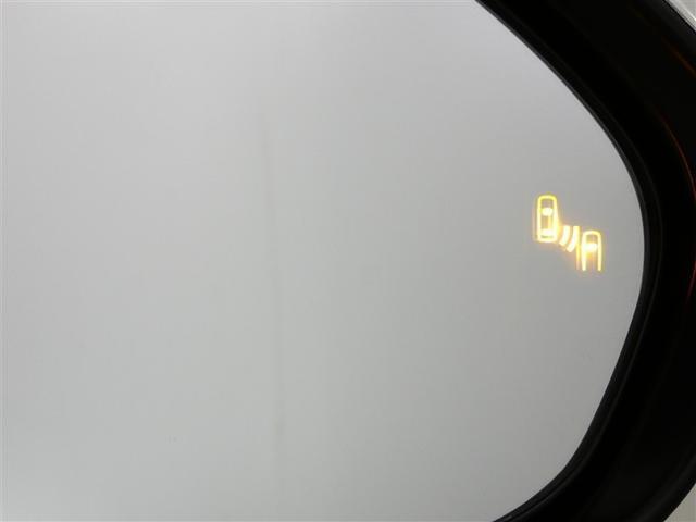 ヤリスクロス ハイブリッドＺ　フルセグ　メモリーナビ　バックカメラ　衝突被害軽減システム　ＥＴＣ　ＬＥＤヘッドランプ　ワンオーナー　ＤＶＤ再生　ミュージックプレイヤー接続可　記録簿　安全装備　オートクルーズコントロール　電動シート（21枚目）