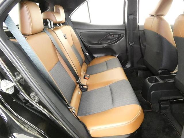 ヤリスクロス ハイブリッドＺ　アドベンチャー　フルセグ　バックカメラ　衝突被害軽減システム　ＥＴＣ　ＬＥＤヘッドランプ　ワンオーナー　ミュージックプレイヤー接続可　記録簿　安全装備　オートクルーズコントロール　電動シート　ＴＶ　アルミホイール（10枚目）