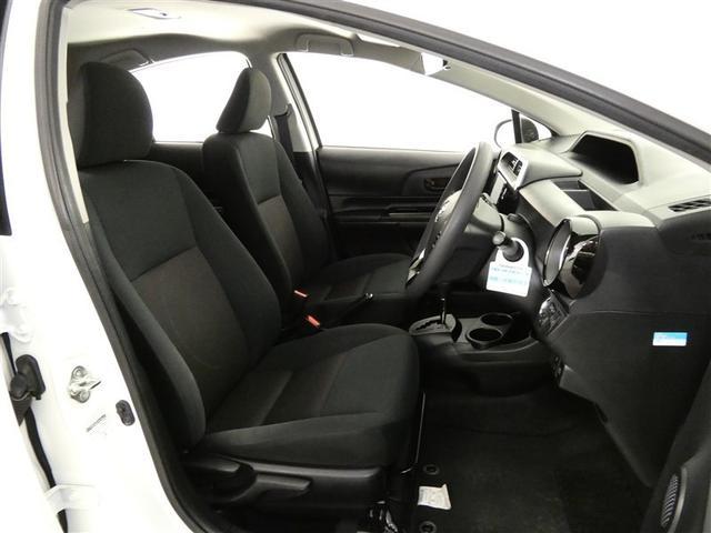 アクア Ｓスタイルブラック　フルセグ　メモリーナビ　バックカメラ　ドラレコ　衝突被害軽減システム　ＥＴＣ　ＤＶＤ再生　記録簿　ナビ＆ＴＶ　ＣＤ　盗難防止装置　スマートキー　キーレス　ハイブリッド（14枚目）