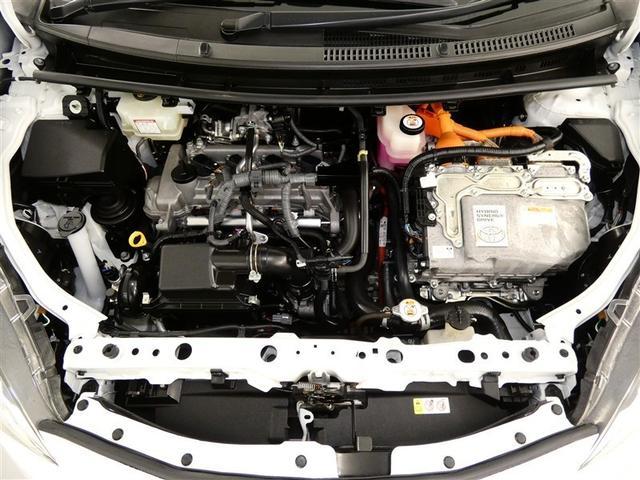 アクア Ｓスタイルブラック　フルセグ　メモリーナビ　バックカメラ　ドラレコ　衝突被害軽減システム　ＥＴＣ　ＤＶＤ再生　記録簿　ナビ＆ＴＶ　ＣＤ　盗難防止装置　スマートキー　キーレス　ハイブリッド（27枚目）