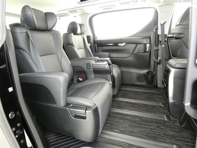 アルファード 2.5S Cパッケージ サンルーフ 後席モニター バックカメラ 衝突被害軽減システム ETC 両側電動スライド LEDヘッドランプ フルエアロ 3列シート ワンオーナー ミュージックプレイヤー接続可 記録簿 乗車定員7人(16枚目)