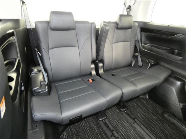 アルファード 2.5S Cパッケージ サンルーフ 後席モニター バックカメラ 衝突被害軽減システム ETC 両側電動スライド LEDヘッドランプ フルエアロ 3列シート ワンオーナー ミュージックプレイヤー接続可 記録簿 乗車定員7人(17枚目)