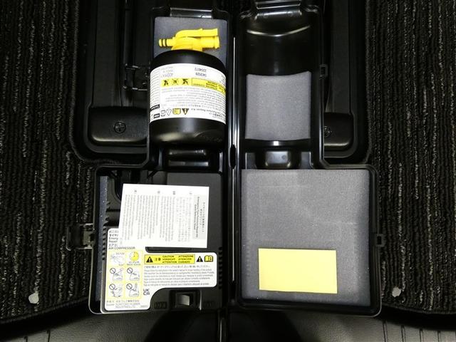 アルファード 2.5S Cパッケージ サンルーフ 後席モニター バックカメラ 衝突被害軽減システム ETC 両側電動スライド LEDヘッドランプ フルエアロ 3列シート ワンオーナー ミュージックプレイヤー接続可 記録簿 乗車定員7人(20枚目)