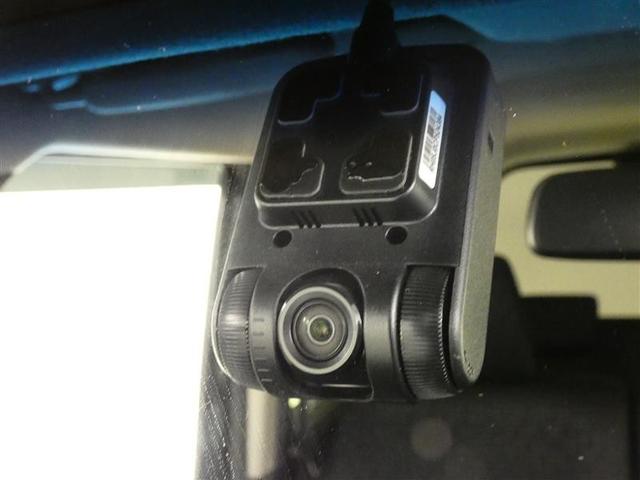 N-BOXカスタム G SSブラックスタイルパッケージ フルセグ メモリーナビ バックカメラ ドラレコ ETC 両側電動スライド HIDヘッドライト ワンオーナー DVD再生 記録簿 アイドリングストップ ナビ&TV CD アルミホイール ベンチシート(3枚目)