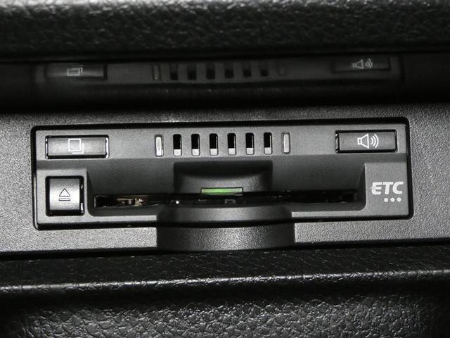 ヴォクシー ＺＳ　煌ＩＩＩ　フルセグ　メモリーナビ　バックカメラ　ドラレコ　衝突被害軽減システム　ＥＴＣ　両側電動スライド　ＬＥＤヘッドランプ　３列シート　ウオークスルー　ＤＶＤ再生　記録簿　乗車定員７人　アイドリングストップ（16枚目）