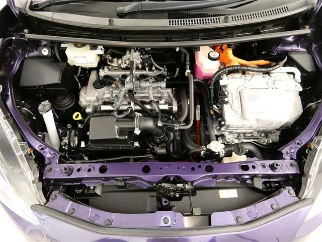 アクア Ｓスタイルブラック　フルセグ　メモリーナビ　バックカメラ　ドラレコ　衝突被害軽減システム　ＥＴＣ　ＤＶＤ再生　記録簿　ナビ＆ＴＶ　ＣＤ　盗難防止装置　スマートキー　キーレス　ハイブリッド（5枚目）