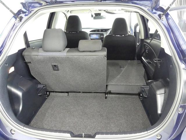 ヴィッツ Ｆ　セーフティーエディション　ワンセグ　メモリーナビ　バックカメラ　ドラレコ　衝突被害軽減システム　ＥＴＣ　ワンオーナー　ミュージックプレイヤー接続可　記録簿　アイドリングストップ　ナビ＆ＴＶ　ＣＤ　盗難防止装置　スマートキー（22枚目）