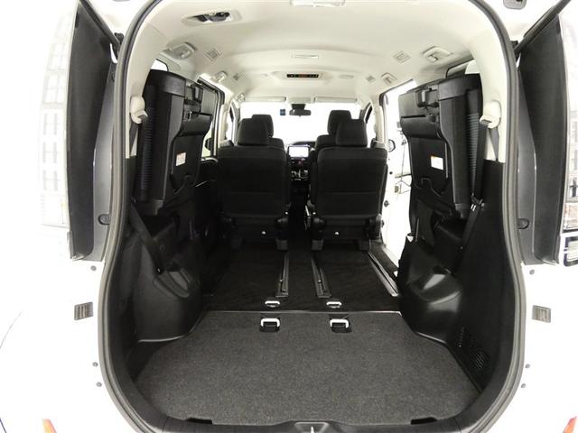 ヴォクシー ZS 煌II フルセグ メモリーナビ バックカメラ 衝突被害軽減システム ETC 両側電動スライド LEDヘッドランプ 3列シート ウオークスルー DVD再生 記録簿 乗車定員7人 アイドリングストップ ナビ&TV(24枚目)