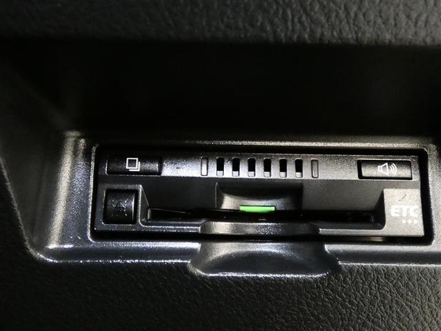 ヴィッツ Ｆ　セーフティーエディションＩＩＩ　フルセグ　メモリーナビ　バックカメラ　ドラレコ　衝突被害軽減システム　ＥＴＣ　ＬＥＤヘッドランプ　ＤＶＤ再生　記録簿　アイドリングストップ　ナビ＆ＴＶ　ＣＤ　盗難防止装置　スマートキー　キーレス（14枚目）