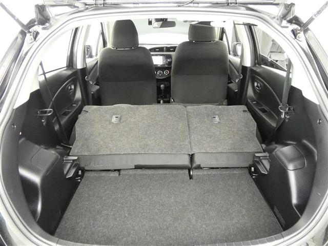 ヴィッツ Ｆ　セーフティーエディションＩＩＩ　フルセグ　メモリーナビ　バックカメラ　ドラレコ　衝突被害軽減システム　ＥＴＣ　ＬＥＤヘッドランプ　ＤＶＤ再生　記録簿　アイドリングストップ　ナビ＆ＴＶ　ＣＤ　盗難防止装置　スマートキー　キーレス（24枚目）