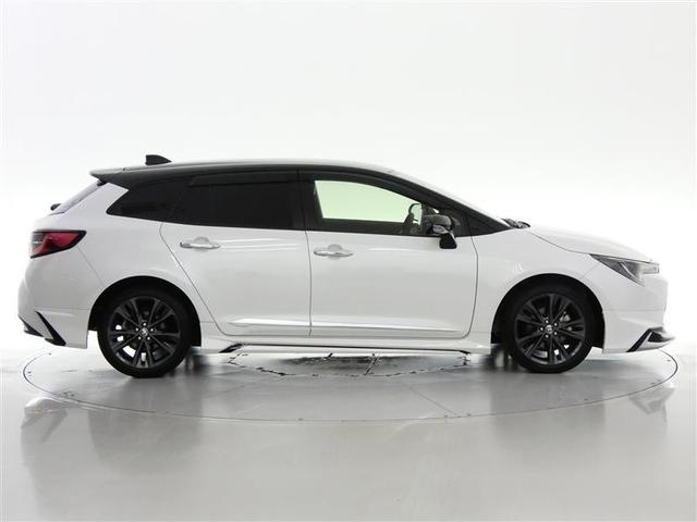 カローラツーリング ハイブリッド　ダブルバイビー　メモリーナビ　バックカメラ　衝突被害軽減システム　ＥＴＣ　ＬＥＤヘッドランプ　フルエアロ　ワンオーナー　ミュージックプレイヤー接続可　記録簿　安全装備　オートクルーズコントロール　アルミホイール（2枚目）