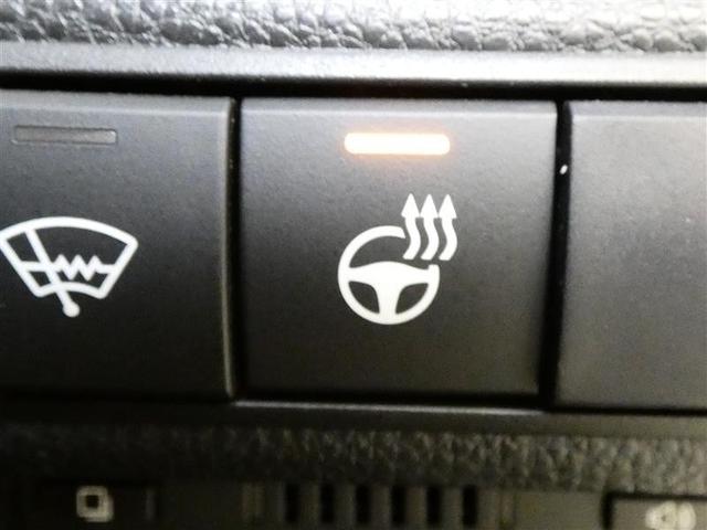 カローラツーリング ハイブリッド　ダブルバイビー　メモリーナビ　バックカメラ　衝突被害軽減システム　ＥＴＣ　ＬＥＤヘッドランプ　フルエアロ　ワンオーナー　ミュージックプレイヤー接続可　記録簿　安全装備　オートクルーズコントロール　アルミホイール（18枚目）