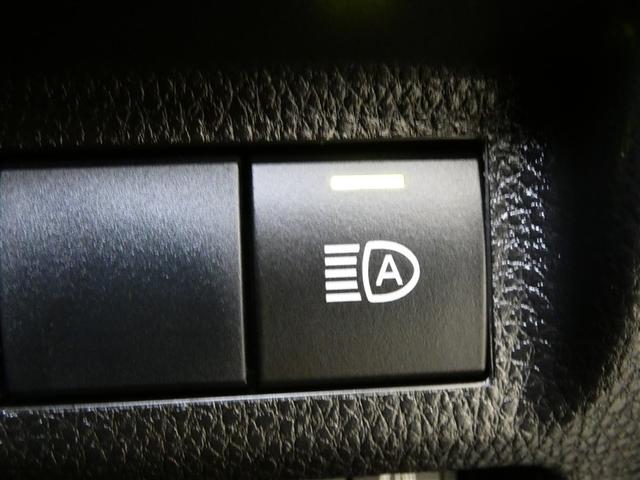 ＲＡＶ４ Ｘ　フルセグ　メモリーナビ　バックカメラ　ドラレコ　衝突被害軽減システム　ＥＴＣ　ＬＥＤヘッドランプ　フルエアロ　ワンオーナー　ＤＶＤ再生　記録簿　安全装備　オートクルーズコントロール　ナビ＆ＴＶ　ＣＤ（19枚目）