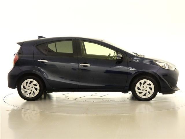 アクア Ｓスタイルブラック　フルセグ　メモリーナビ　バックカメラ　ドラレコ　衝突被害軽減システム　ＥＴＣ　ＤＶＤ再生　記録簿　ナビ＆ＴＶ　ＣＤ　盗難防止装置　スマートキー　キーレス　ハイブリッド（2枚目）