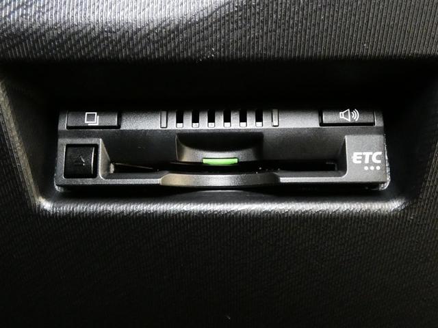 アクア Ｓスタイルブラック　フルセグ　メモリーナビ　バックカメラ　ドラレコ　衝突被害軽減システム　ＥＴＣ　ＤＶＤ再生　記録簿　ナビ＆ＴＶ　ＣＤ　盗難防止装置　スマートキー　キーレス　ハイブリッド（17枚目）