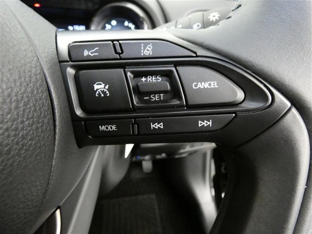 ヤリス ハイブリッドＺ　４ＷＤ　フルセグ　メモリーナビ　バックカメラ　衝突被害軽減システム　ＥＴＣ　ＬＥＤヘッドランプ　ミュージックプレイヤー接続可　記録簿　安全装備　オートクルーズコントロール　ナビ＆ＴＶ　アルミホイール（17枚目）