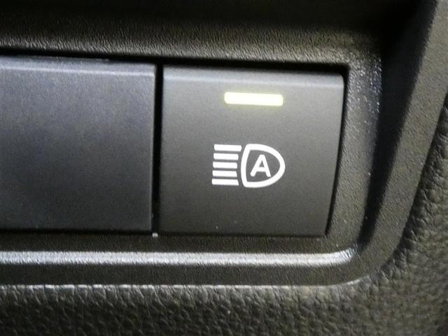 ヤリス ハイブリッドＺ　４ＷＤ　フルセグ　メモリーナビ　バックカメラ　衝突被害軽減システム　ＥＴＣ　ＬＥＤヘッドランプ　ミュージックプレイヤー接続可　記録簿　安全装備　オートクルーズコントロール　ナビ＆ＴＶ　アルミホイール（18枚目）