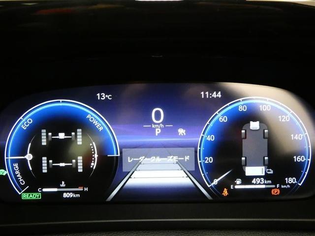 クラウンクロスオーバー Ｇアドバンスド・レザーパッケージ　革シート　４ＷＤ　フルセグ　バックカメラ　ドラレコ　衝突被害軽減システム　ＥＴＣ　ＬＥＤヘッドランプ　ミュージックプレイヤー接続可　記録簿　安全装備　展示・試乗車　オートクルーズコントロール　ＴＶ（8枚目）