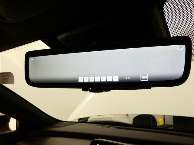 クラウンクロスオーバー Ｇアドバンスド・レザーパッケージ　革シート　４ＷＤ　フルセグ　バックカメラ　ドラレコ　衝突被害軽減システム　ＥＴＣ　ＬＥＤヘッドランプ　ミュージックプレイヤー接続可　記録簿　安全装備　展示・試乗車　オートクルーズコントロール　ＴＶ（17枚目）