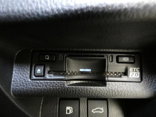 クラウンクロスオーバー Ｇアドバンスド・レザーパッケージ　革シート　４ＷＤ　フルセグ　バックカメラ　ドラレコ　衝突被害軽減システム　ＥＴＣ　ＬＥＤヘッドランプ　ミュージックプレイヤー接続可　記録簿　安全装備　展示・試乗車　オートクルーズコントロール　ＴＶ（20枚目）