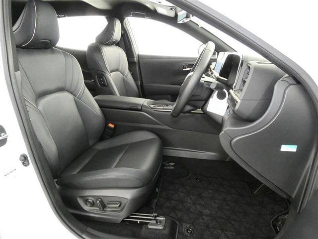 クラウンクロスオーバー Ｇアドバンスド・レザーパッケージ　革シート　４ＷＤ　フルセグ　バックカメラ　ドラレコ　衝突被害軽減システム　ＥＴＣ　ＬＥＤヘッドランプ　ミュージックプレイヤー接続可　記録簿　安全装備　展示・試乗車　オートクルーズコントロール　ＴＶ（29枚目）