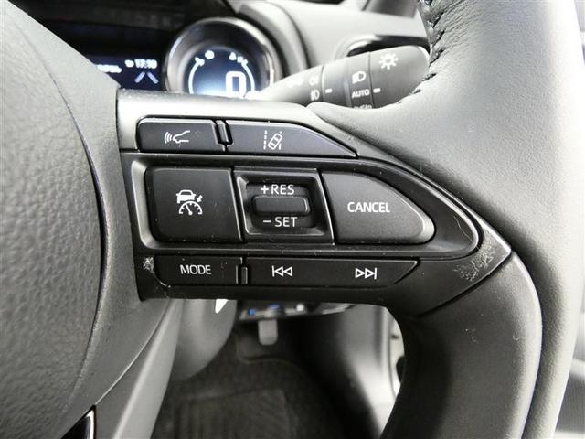 ヤリス ハイブリッドZ フルセグ メモリーナビ バックカメラ 衝突被害軽減システム ETC LEDヘッドランプ フルエアロ ワンオーナー DVD再生 ミュージックプレイヤー接続可 記録簿 安全装備 オートクルーズコントロール(18枚目)