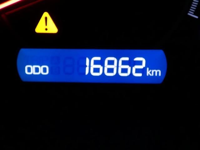 ヴォクシー ZS 煌III フルセグ メモリーナビ バックカメラ 衝突被害軽減システム ETC 両側電動スライド LEDヘッドランプ 3列シート ウオークスルー DVD再生 記録簿 乗車定員7人 オートクルーズコントロール CD(8枚目)