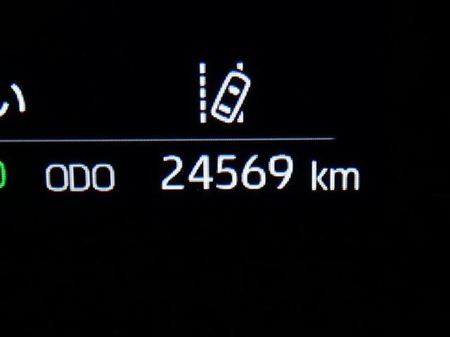 ヤリス Ｚ　メモリーナビ　バックカメラ　衝突被害軽減システム　ＥＴＣ　ＬＥＤヘッドランプ　ミュージックプレイヤー接続可　記録簿　安全装備　オートクルーズコントロール　アルミホイール　盗難防止装置　スマートキー（15枚目）