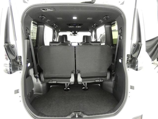 ヴォクシー S-Z フルセグ メモリーナビ 後席モニター バックカメラ 衝突被害軽減システム ETC 両側電動スライド LEDヘッドランプ 3列シート ワンオーナー DVD再生 ミュージックプレイヤー接続可 記録簿 CD(32枚目)