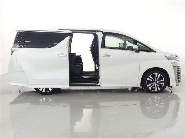 Z Gエディション ワンオーナー車 純正メモリーナビ フルセグTV 後席モニター 衝突軽減ブレーキ クルーズコントロール(3枚目)