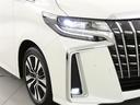【LEDヘッドランプ】・・・消費電力の少ないLEDヘッドランプ。点灯してすぐに最大光量を発揮するのでトンネルなど周囲が急に暗くなった場合でも安心。