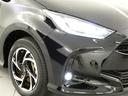 ヤリス ハイブリッドＺ　４ＷＤ　フルセグ　メモリーナビ　バックカメラ　衝突被害軽減システム　ＥＴＣ　ＬＥＤヘッドランプ　ミュージックプレイヤー接続可　記録簿　安全装備　オートクルーズコントロール　ナビ＆ＴＶ　アルミホイール（4枚目）