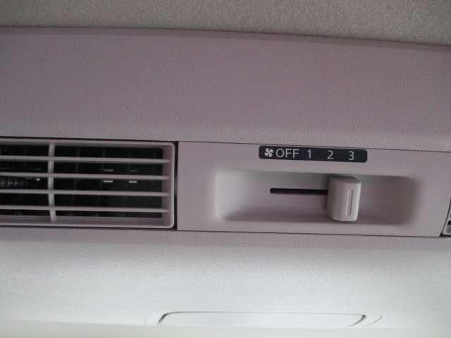 デイズルークス 660 X Vセレクション +SafetyII キーレスエントリー Sキー(12枚目)