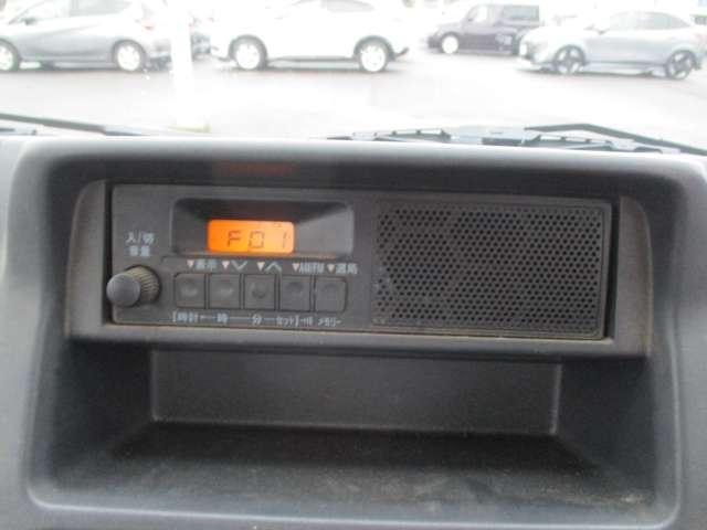 ＮＴ１００クリッパートラック ６６０　ＤＸ　ＡＭ／ＦＭラジオ　ワンオーナー車　運転席エアバック　ＰＳ　エアコンパワステ　メンテナンスノート（4枚目）