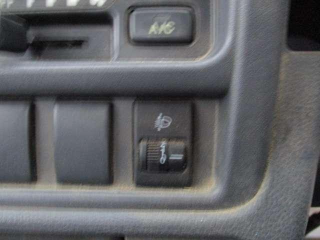 ＮＴ１００クリッパートラック ６６０　ＤＸ　ＡＭ／ＦＭラジオ　ワンオーナー車　運転席エアバック　ＰＳ　エアコンパワステ　メンテナンスノート（6枚目）