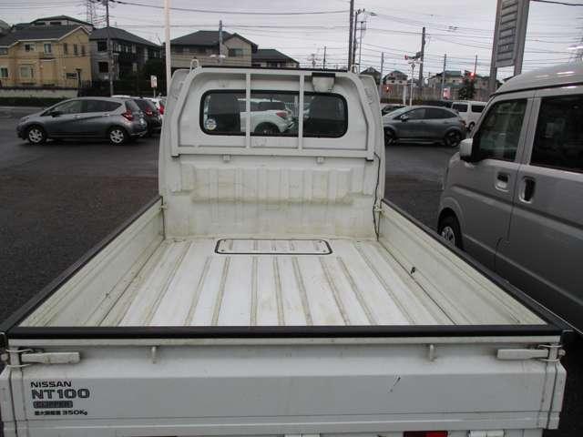 ＮＴ１００クリッパートラック ６６０　ＤＸ　ＡＭ／ＦＭラジオ　ワンオーナー車　運転席エアバック　ＰＳ　エアコンパワステ　メンテナンスノート（15枚目）