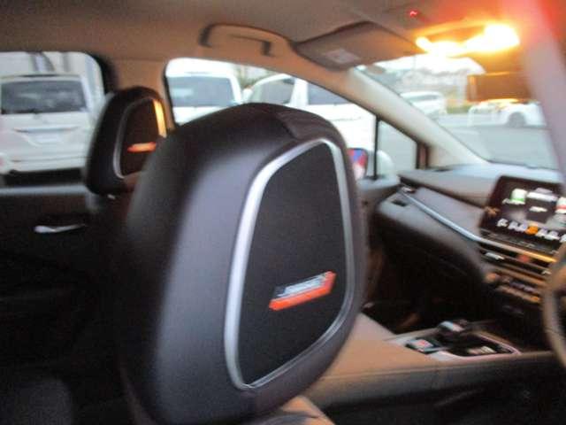 オーラ １．２　Ｇ　ラインナビ／衝突軽減ブレーキ／踏み間違い／　自動（被害軽減）ブレーキ　試乗車アップ　ＬＥＤ　ＬＫＡ　サイドカメラ　ＥＴＣ　ドライブレコーダー　カーテンエアバッグ　イモビライザー　アルミホイール　禁煙　インテリジェントキー　パワーウィンドウ（14枚目）