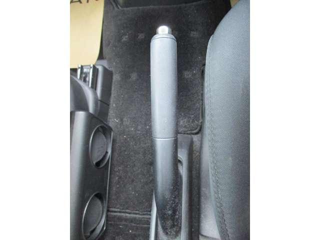 ラフェスタ ２．０　Ｇ　ＭＰ３１３メモリーナビ／バックカメラ／ＥＴＣ／アル　両側自動ドア　Ｂカメラ　インテリキー　アイドリングＳＴＯＰ　１オーナー　キーレスエントリー　ＥＴＣ　点検記録簿　アルミホイール　ＡＢＳ　エアバッグ　ナビＴＶ　オートエアコン　Ｗエアバッグ　寒冷地（14枚目）