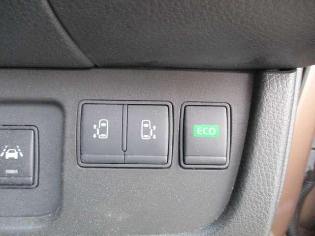 セレナ ２．０　２０Ｘ　Ｓ－ＨＹＢＲＩＤ　アドバンストセーフティ　パッケージ　ワンオーナー　パワーウィンドウ　インテリジェントキー　ＡＢＳ　キーレスエントリーキー　エアコン　パワーステアリング　運転席エアバック（5枚目）