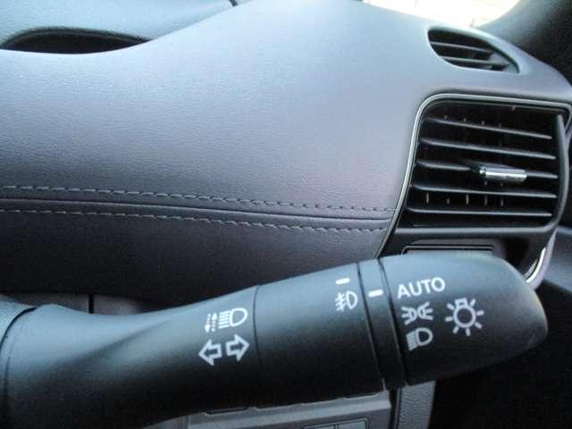 セレナ １．２　ｅ－ＰＯＷＥＲ　ハイウェイスター　Ｖ　ＭＭ５２１メモリーナビ／衝突軽減ブレーキ／踏み　３６０°カメラ　エマジェンシーブレーキ　１オナ　スマキー　バックカメラ　ＬＥＤ　レーンアシスト　点検記録簿付　ＥＴＣ　ドラレコ　イモビ　サイドカーテンエアバック　フルオートエアコン　アルミホイール（14枚目）