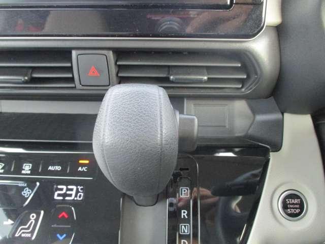 ルークス ６６０　Ｘ　ＭＭ３２０メモリーナビ／衝突軽減ブレーキ／アラ　アラモニ　前後衝突軽減ブレーキ　ワンオーナー車　ＥＴＣ　スマートキー　定期点検記録簿　キーフリー　ｉ－ｓｔｏｐ　フルオートエアコン　パワーウインドウ　バックカメラ　盗難防止　カーテンエアバッグ　ＡＢＳ（15枚目）