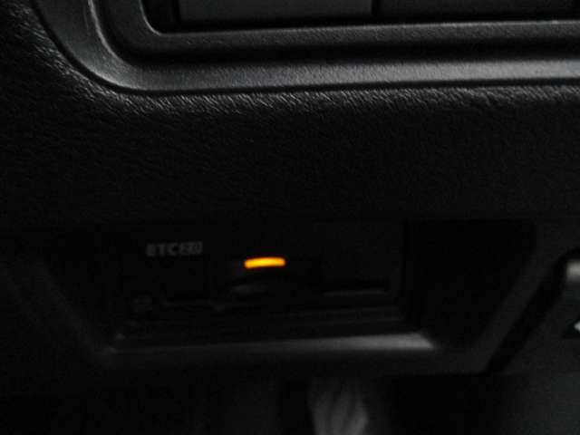 セレナ 1.4 e-POWER ハイウェイスターV 衝突軽減ブレーキ/踏み間違い/アラウンドビ 自動(被害軽減)ブレーキ 展示試乗車UP LDP 追従クルーズ LEDランプ バックモニター 禁煙 アルミホイール ドライブレコーダ ETC 記録簿 盗難防止システム スマートキー 1オナ ナビTV(9枚目)