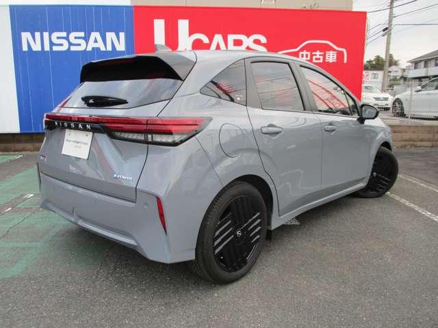 オーラ 1.2 G 90周年記念車 プロパイロット/BOSEサウンドシステム アラウンドモニ LED スマートキー 衝突軽減ブレーキ 寒冷地仕様 オートエアコン アルミ メモリーナビ ドラレコ バックカメラ サイドカメラ キーレス アイドリングストップ ETC レーダークルーズ(2枚目)